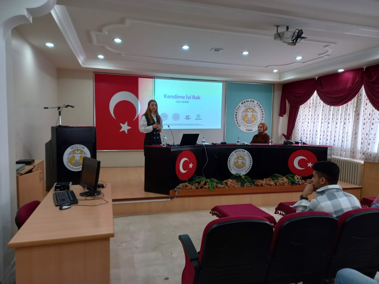 Gençlere Yönelik Eğitim Çalışmaları Semineri